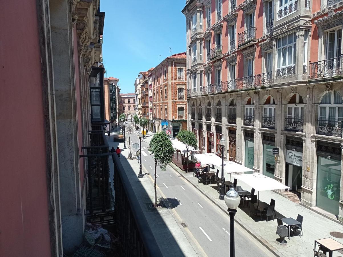 Hospedaje Don Pelayo Gijón Kültér fotó