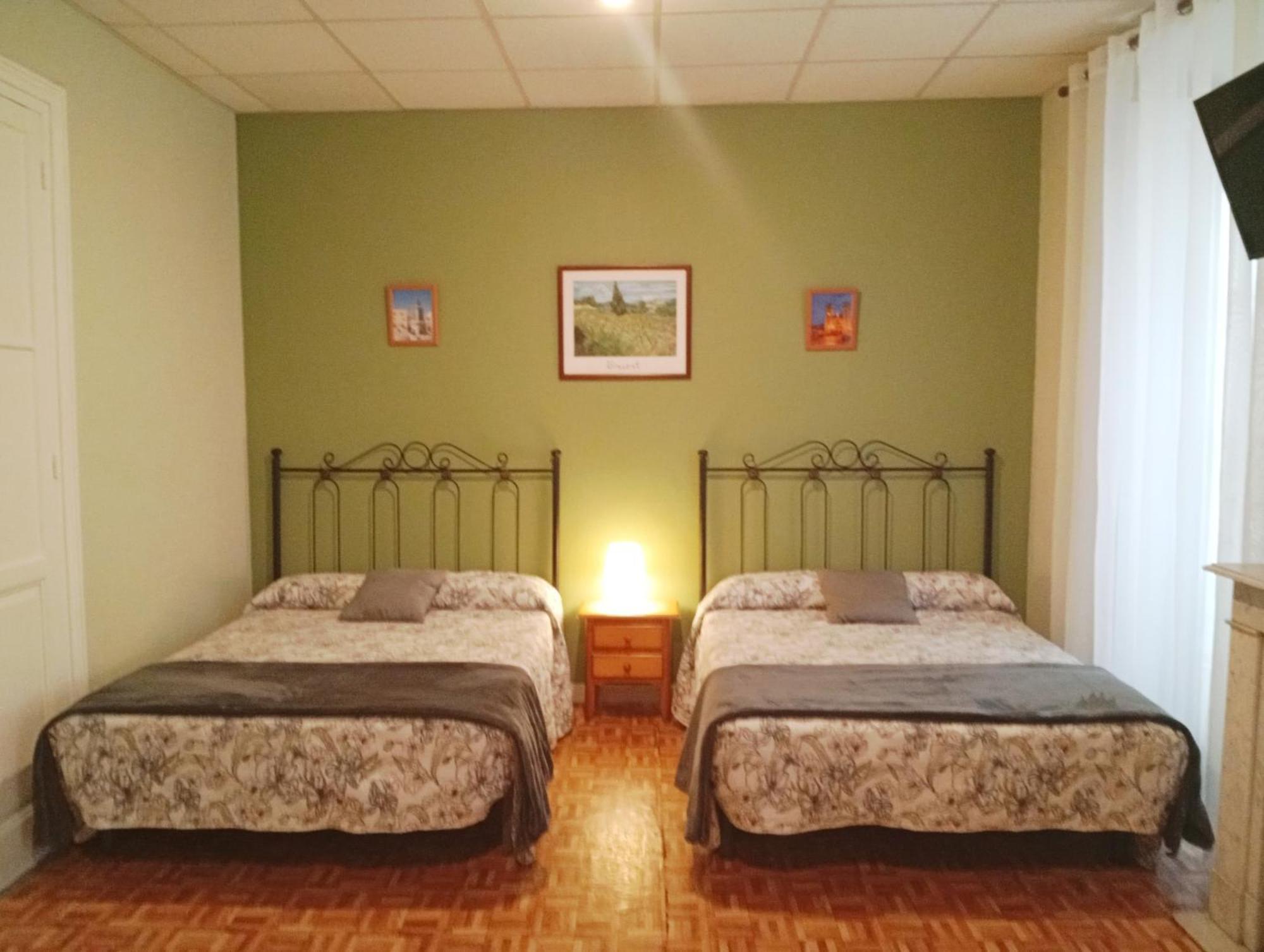 Hospedaje Don Pelayo Gijón Szoba fotó